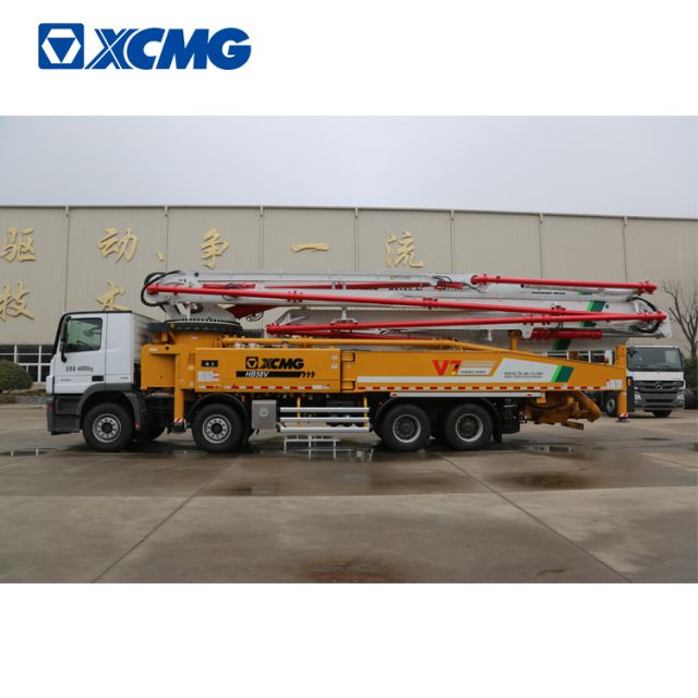 XCMG 58m concrete pump truck HB58V new concrete truck machine with mercedes Benz chassis price